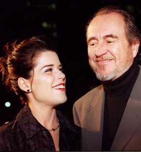 Neve and Wes Craven to the openning of Scream 3